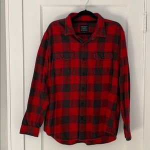 Long Sleeve American Eagle Button-Down Flannel